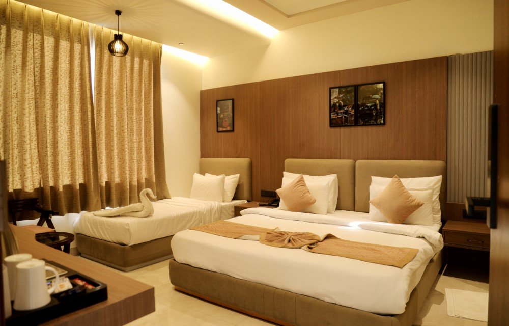 Super Deluxe Room at Hotel Baba Place Picture